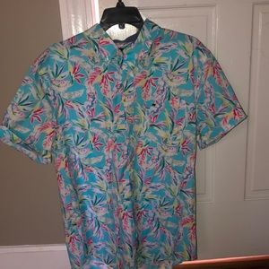 Crown & Ivy Hawaiian Button Up